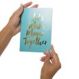 CARTÃO “LET’S MAKE MAGIC TOGETHER”