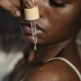 GOTAS REVITALIZANTES PARA MASSAGEM ÍNTIMA SEX AU NATUREL 30ML | BIJOUX INDISCRETS